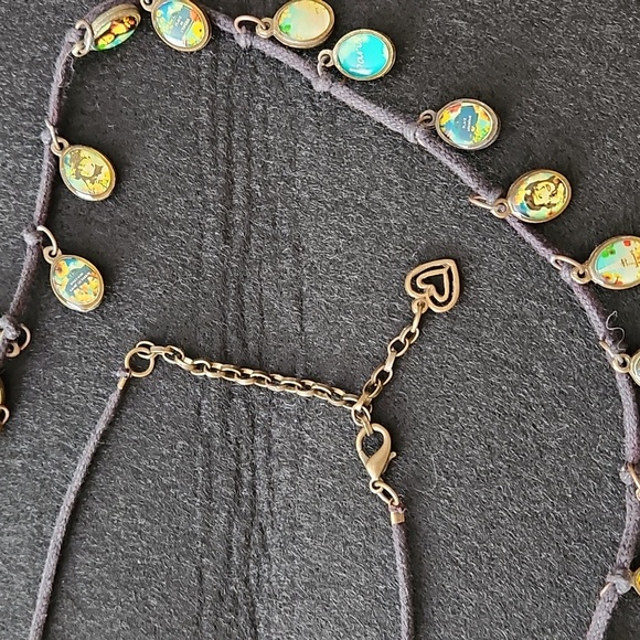 Fun Funky Delicate Fashion Necklace - Picture 6 of 9